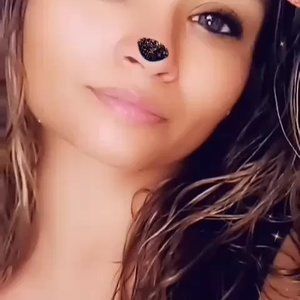 Meet your Posher, Joanna